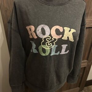 Maurice’s gray sweatshirt size small NWT